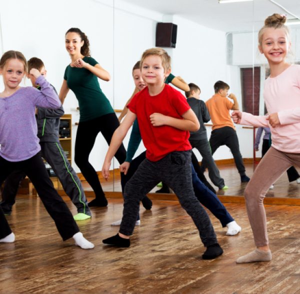 cocuklar-icin-zumba-kurslari-1